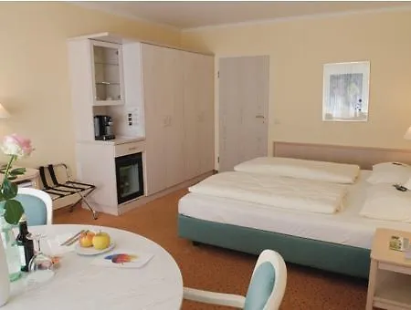 Отель Upstalsboom Parkhotel Эмден