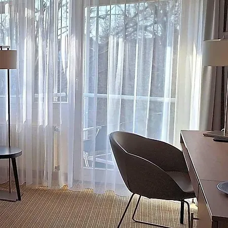 Upstalsboom Parkhotel Отель Эмден