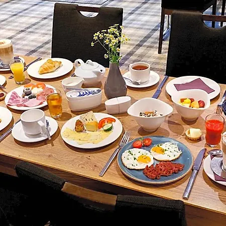 Upstalsboom Parkhotel Отель 4*